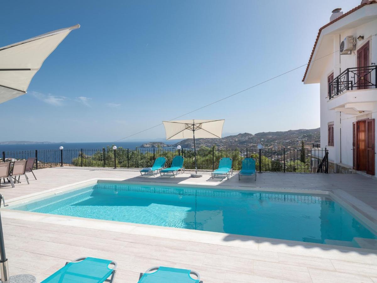 Villa Aura Pine Agia Pelagia Exteriér fotografie