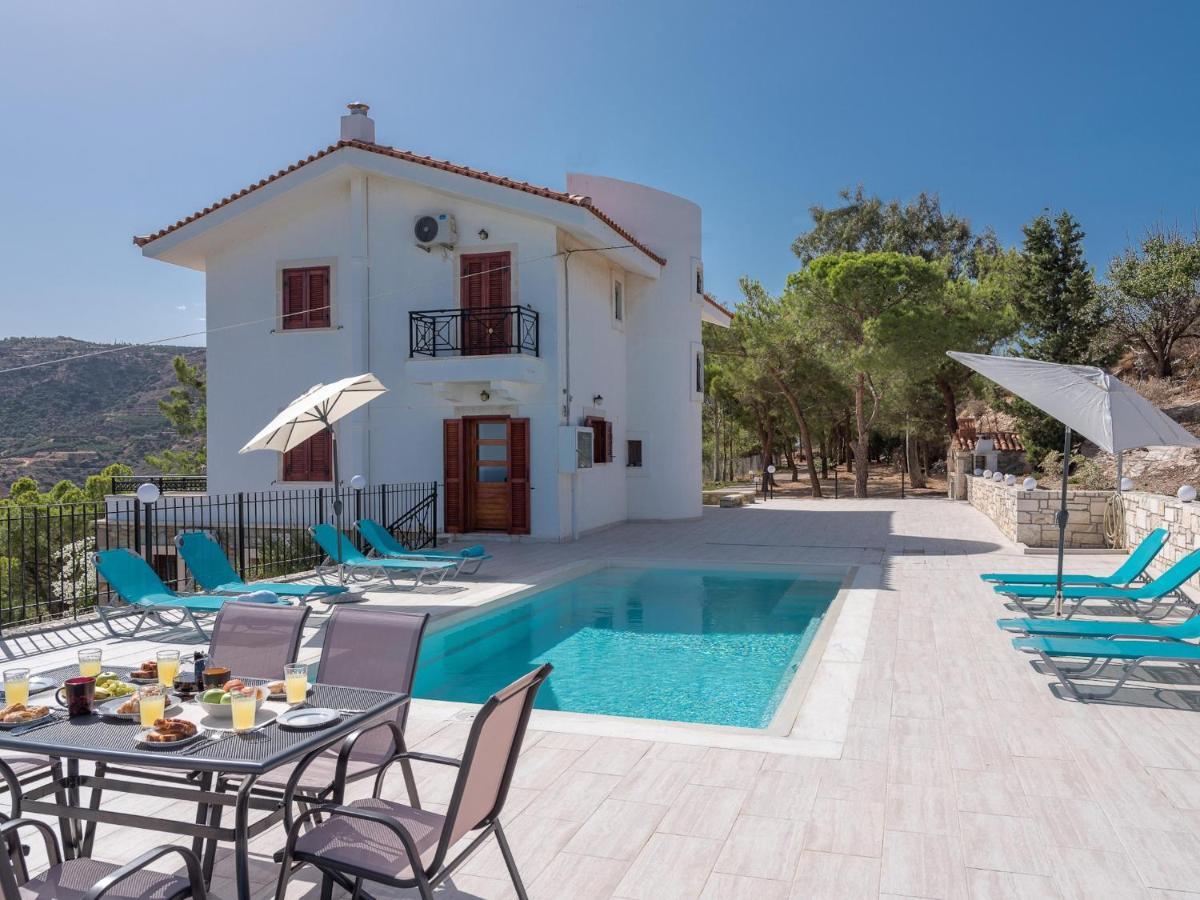 Villa Aura Pine Agia Pelagia Exteriér fotografie