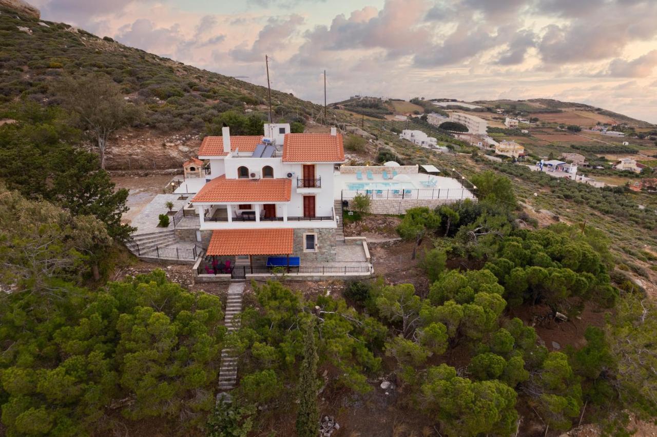 Villa Aura Pine Agia Pelagia Exteriér fotografie