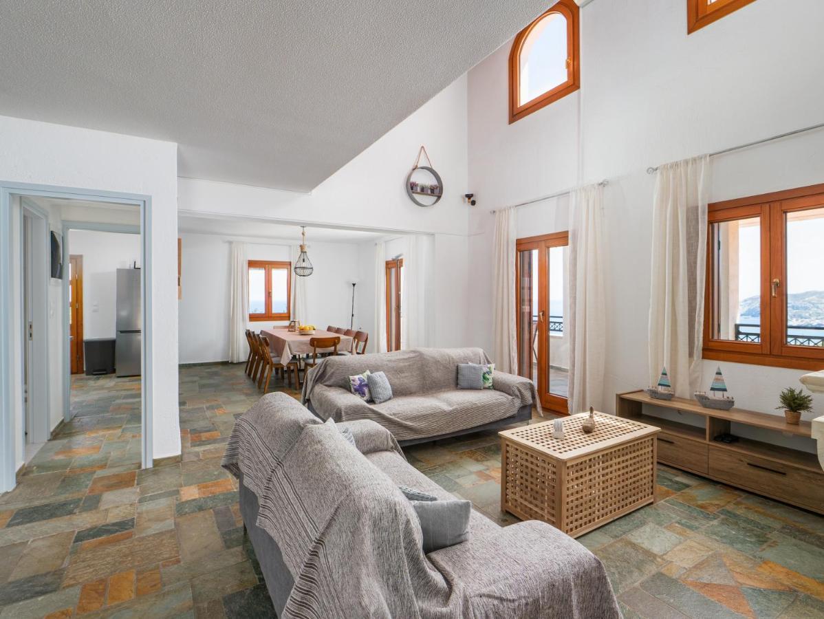 Villa Aura Pine Agia Pelagia Exteriér fotografie